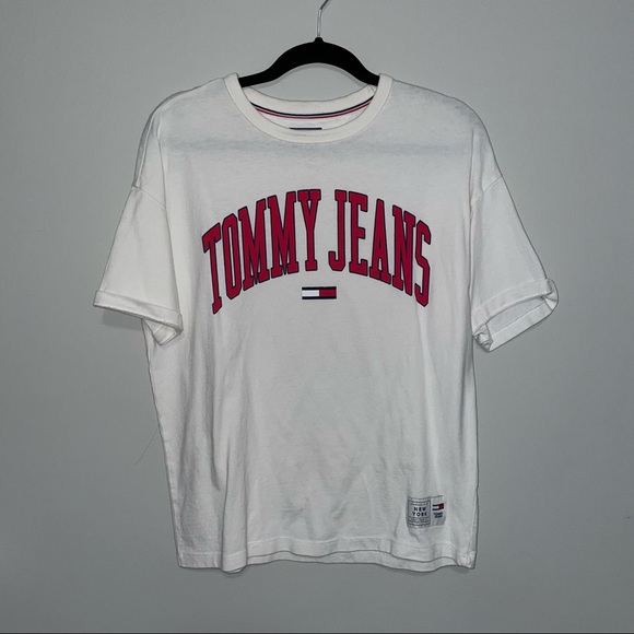 Oversized Tommy Hilfiger Tee - Picture 1 of 4